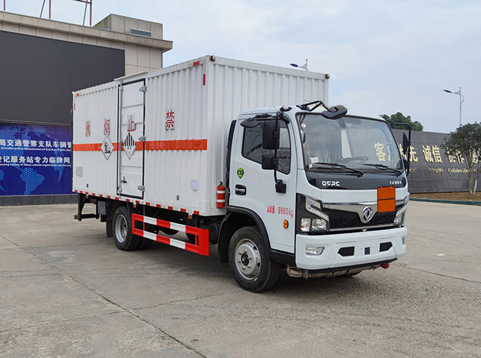 專力牌ZLC5100XZWZ6雜項(xiàng)危險(xiǎn)物品廂式運(yùn)輸車