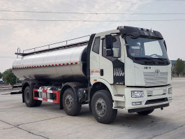 鲜奶运输车
