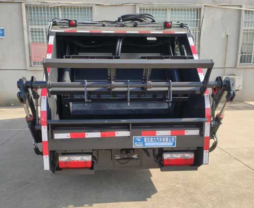 瑞力星牌RLQ5040ZYSE6壓縮式垃圾車公告圖片