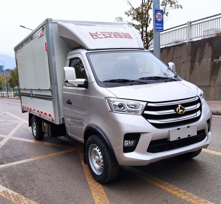 長安牌SC5031XYKNAD6B4翼開啟廂式車