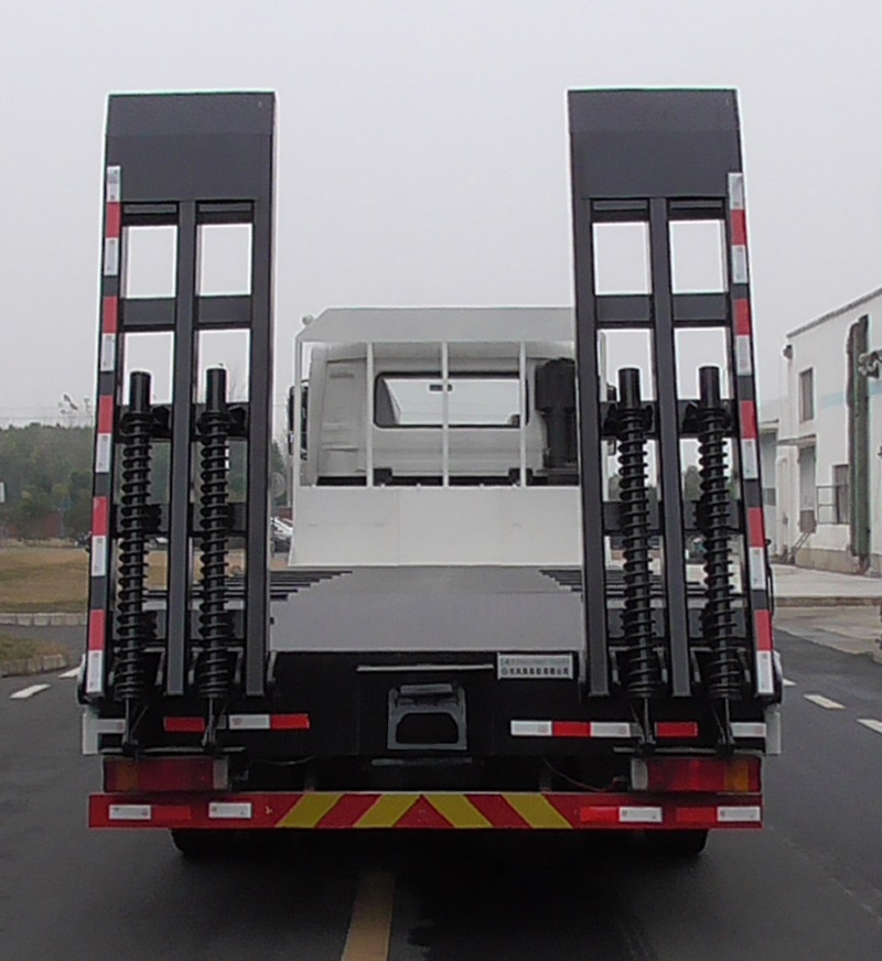 東風(fēng)牌DFH5310TPBAX7平板運輸車公告圖片