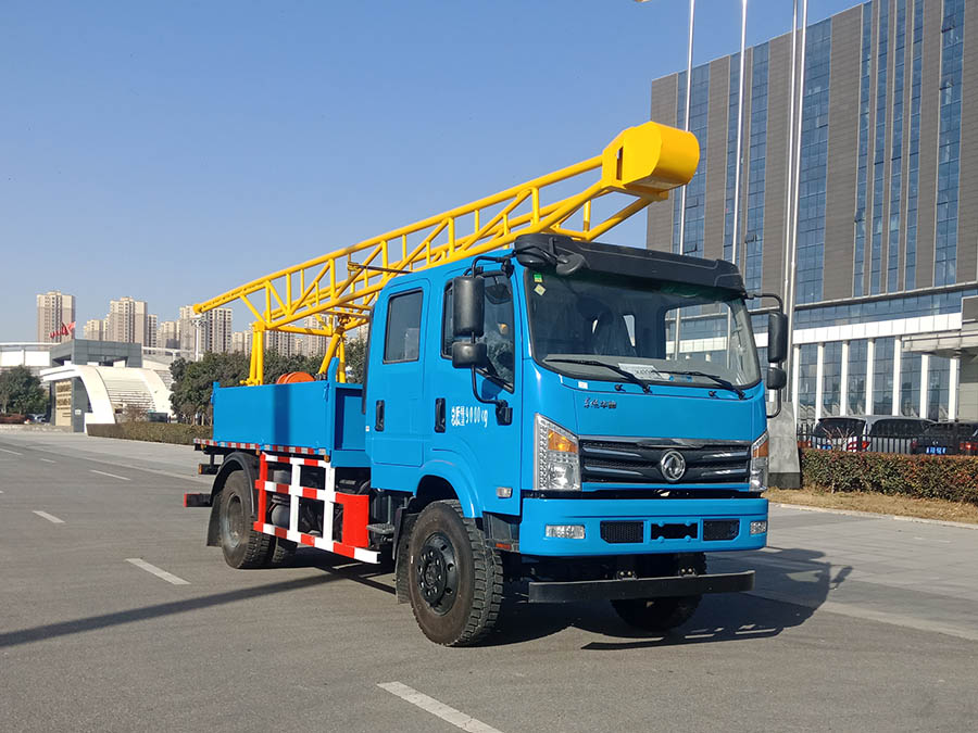 奈森聯(lián)合牌XNS5090TZJEQ6鉆機(jī)車