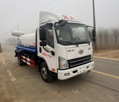 多功能抑尘车