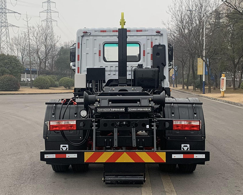 徐工牌XGH5160ZXXD6車廂可卸式垃圾車公告圖片