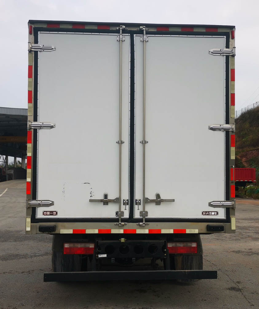 解放牌CA5121XLCP40K42L2E6A84冷藏車公告圖片