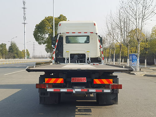 龍牧雙星牌LMX5182TQZZZ6N清障車公告圖片