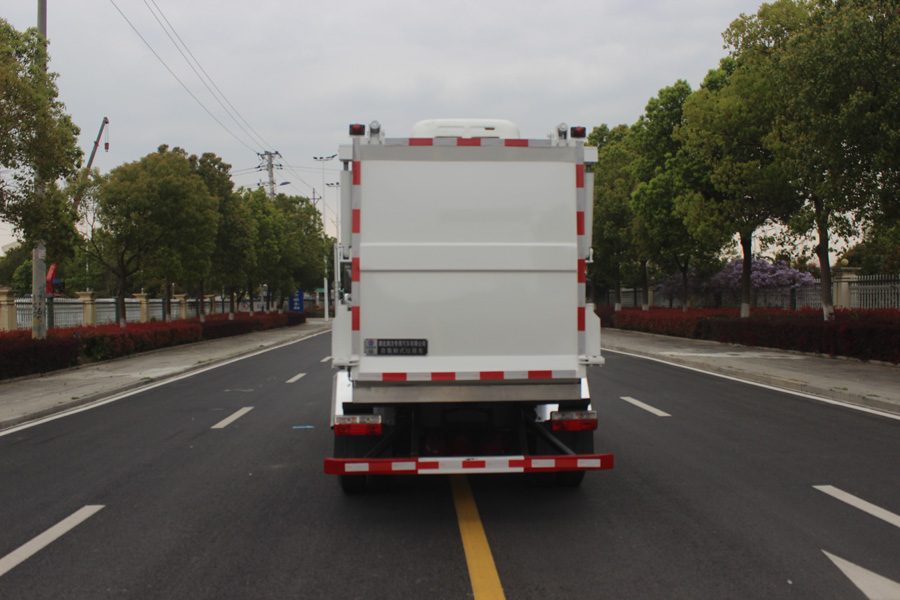 潤知星牌SCS5046ZZZEQ6自裝卸式垃圾車公告圖片