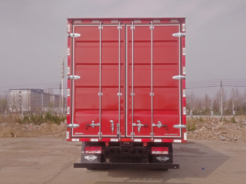 廂式運(yùn)輸車圖片