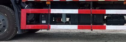 東風(fēng)牌DFH5140CCYEX倉(cāng)柵式運(yùn)輸車公告圖片