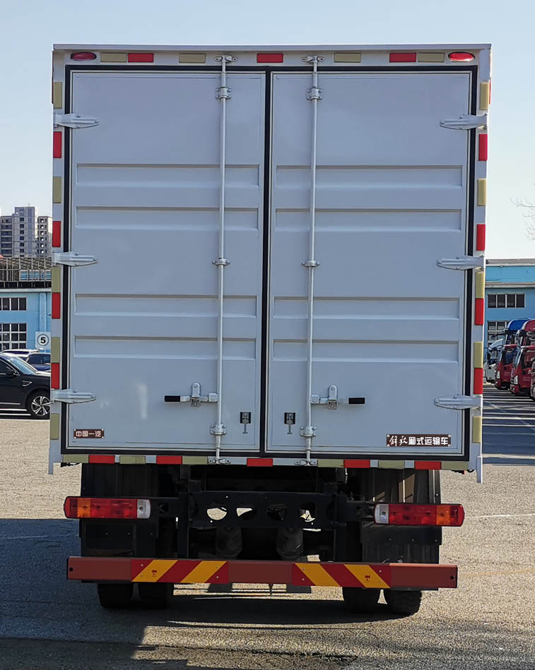 解放牌CA5141XXYP40K62L3E6A85廂式運輸車公告圖片