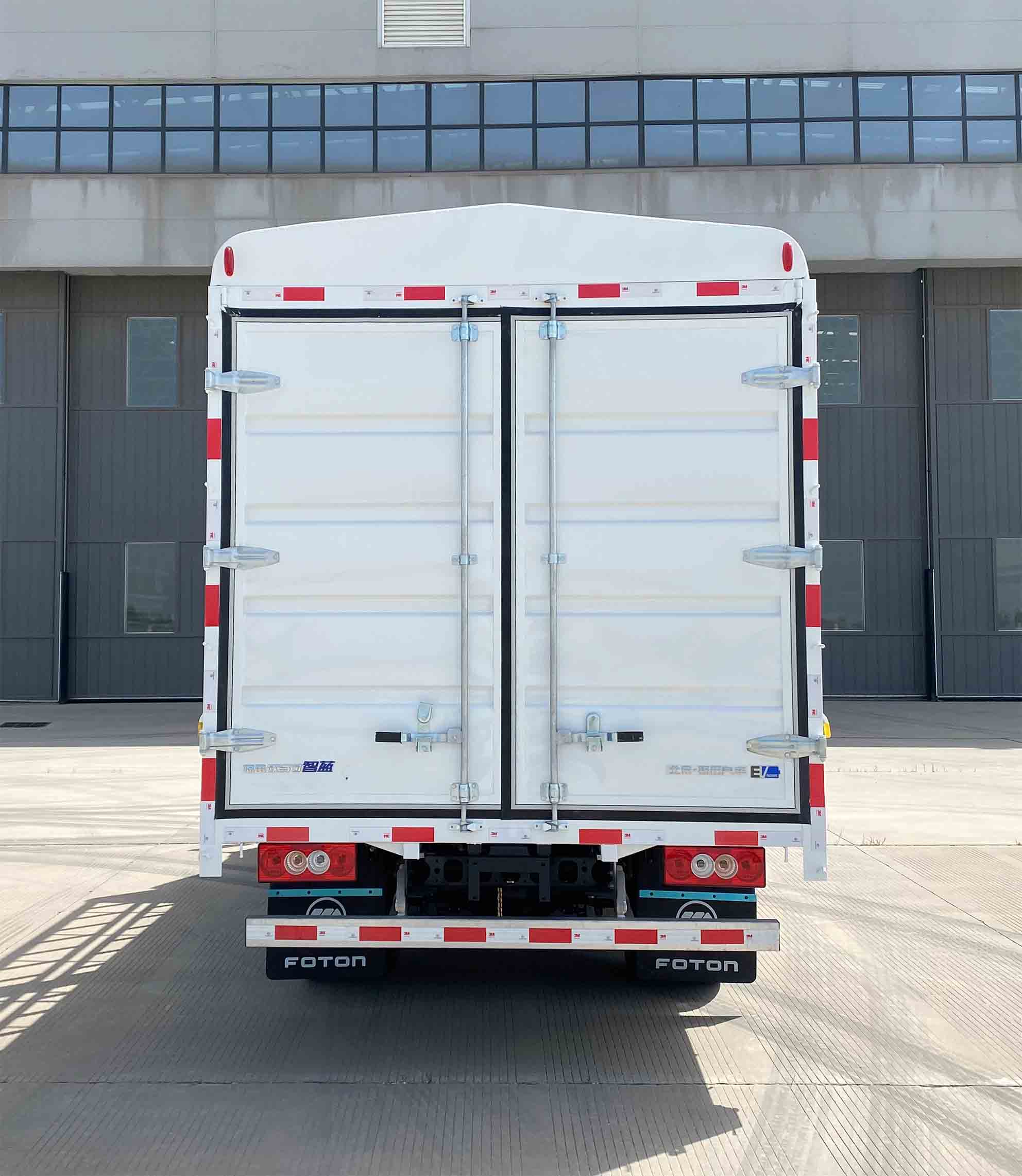 福田牌BJ5045CCYEV純電動倉柵式運輸車公告圖片