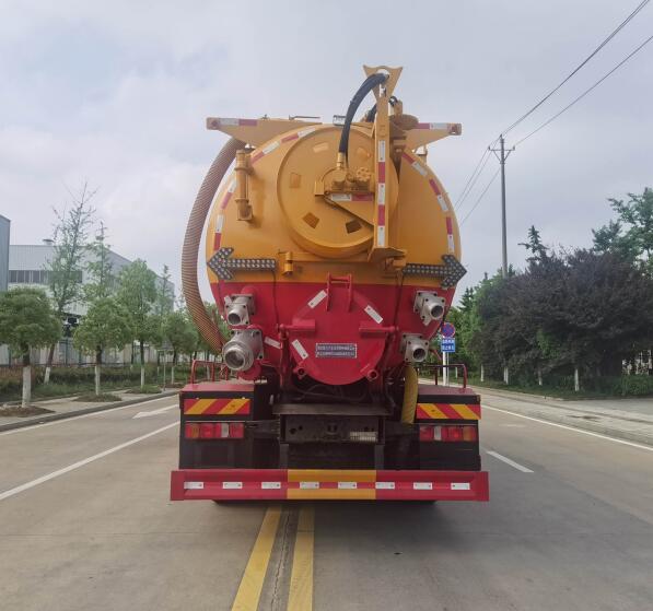 聚塵王牌HNY5256GQWZ6清洗吸污車公告圖片