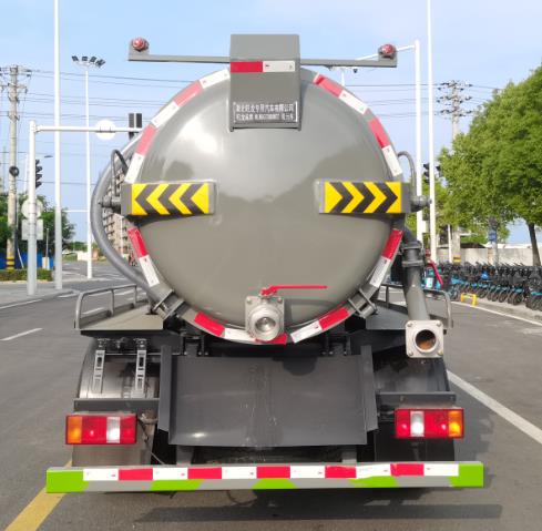 旺龍威牌WLW5073GXWZZ吸污車公告圖片