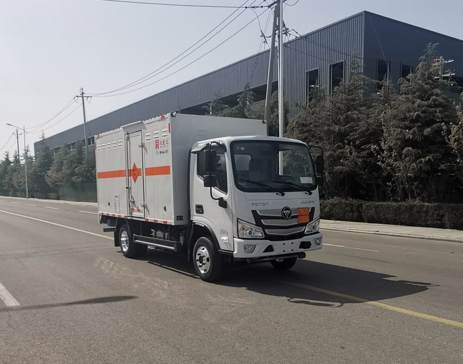 鴻星達(dá)牌SJR5044XQY-6FK爆破器材運(yùn)輸車