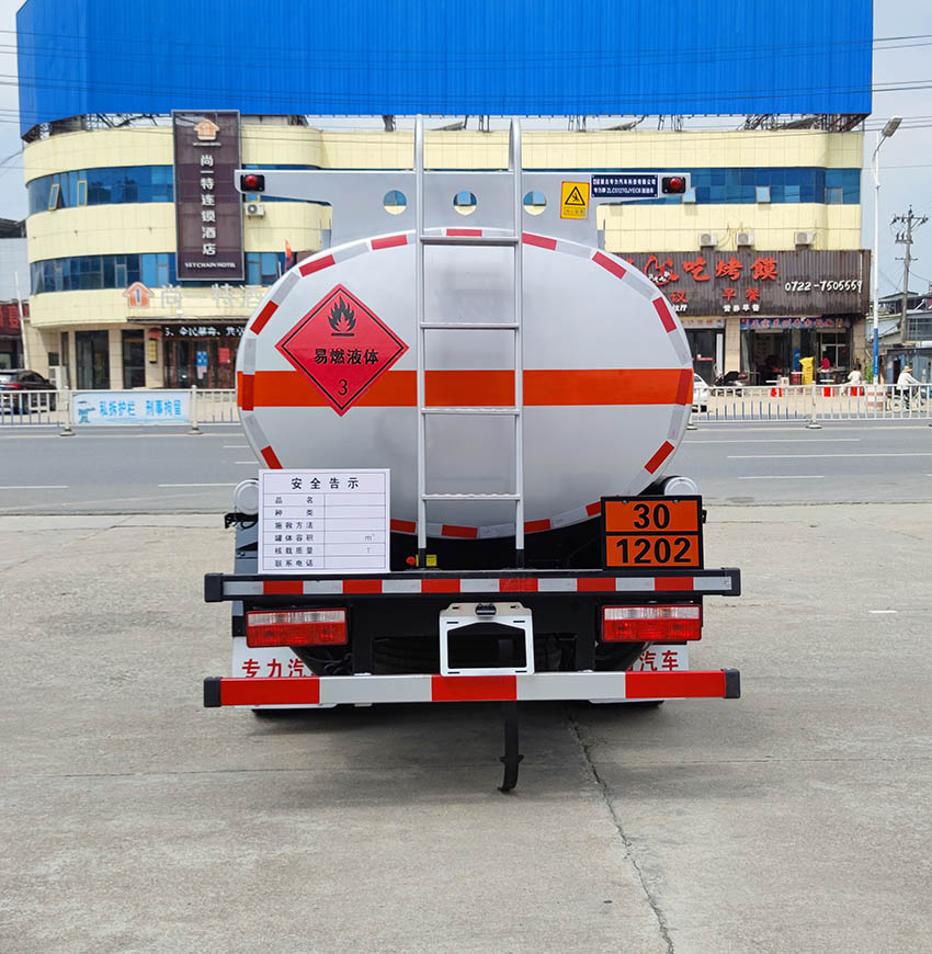 專力牌ZLC5127GJYEC6加油車公告圖片