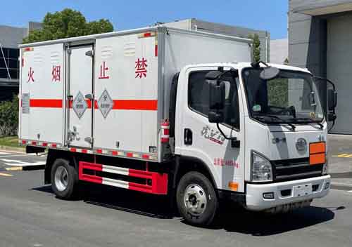 同銳通牌CAA5040XDGC6毒性和感染性物品廂式運(yùn)輸車(chē)