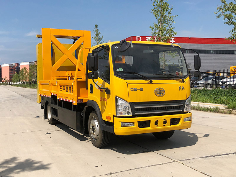 齊東方牌CLD5091TFZCA6防撞緩沖車