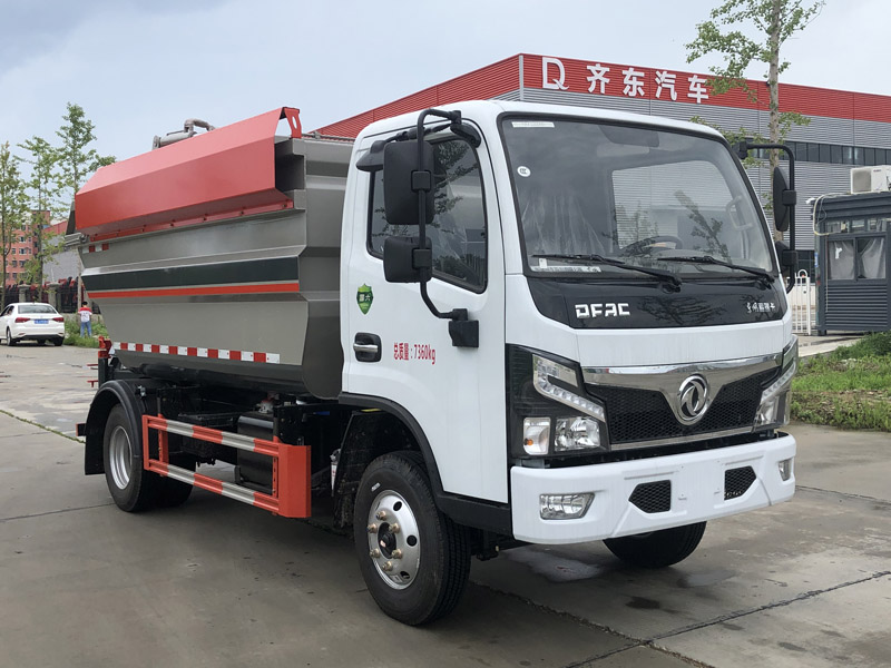 齊東方牌CLD5071ZZZEQ6自裝卸式垃圾車