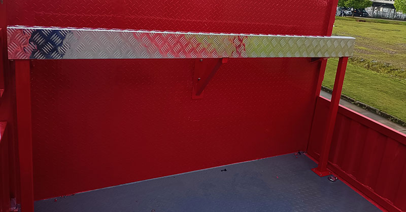 紅都牌JSV5250JSQM6隨車起重運(yùn)輸車公告圖片