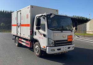 同銳通牌CAA5040XFWC6腐蝕性物品廂式運(yùn)輸車