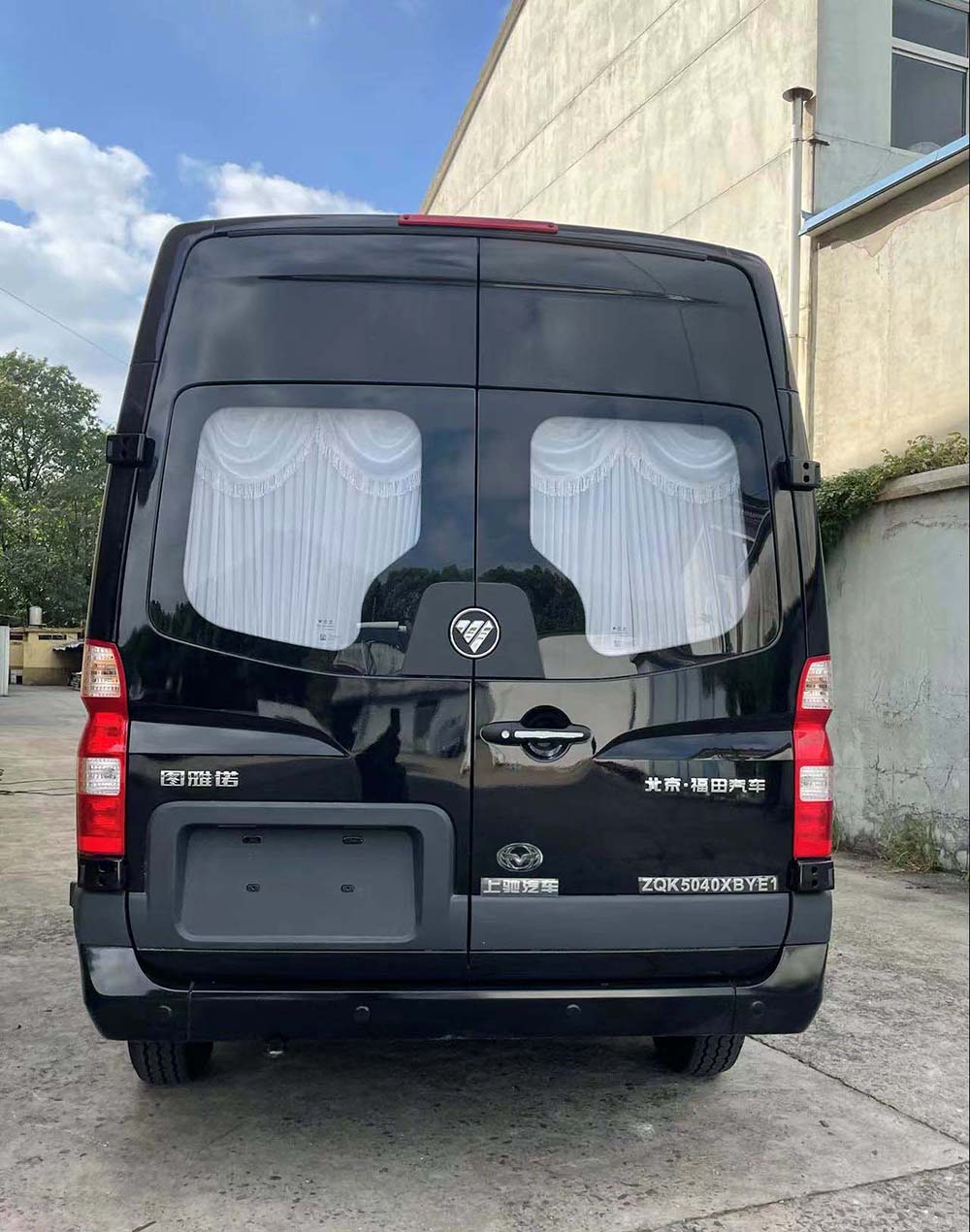 東鷗牌ZQK5040XBYE1殯儀車公告圖片