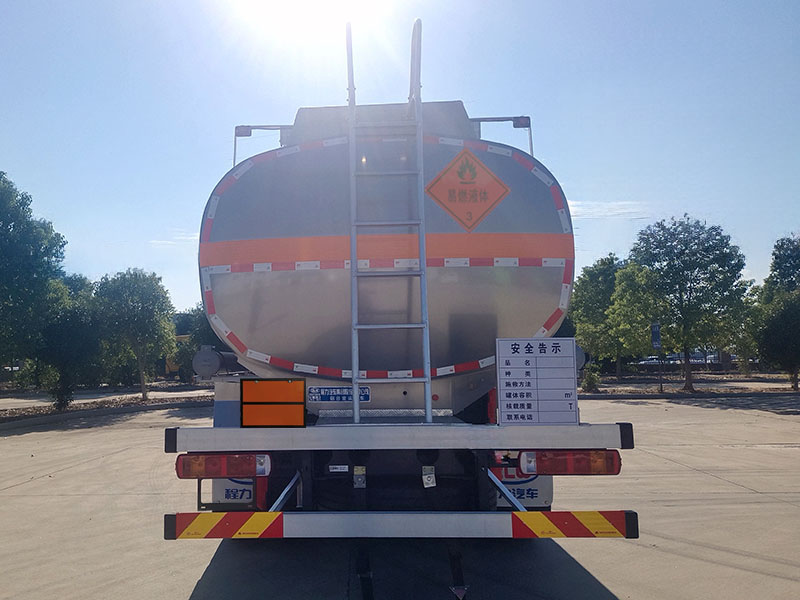 程力牌CL5320GYYLBWN鋁合金運油車公告圖片