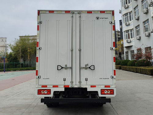 福田牌BJ5044XXY9JBA-05廂式運輸車公告圖片