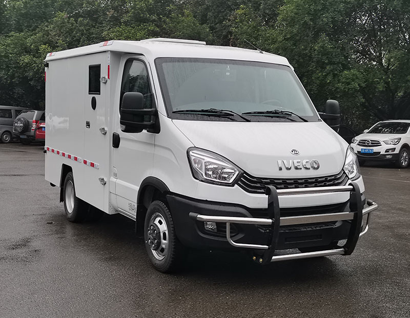 迪馬牌DMT5048XYCL4-AM運鈔車