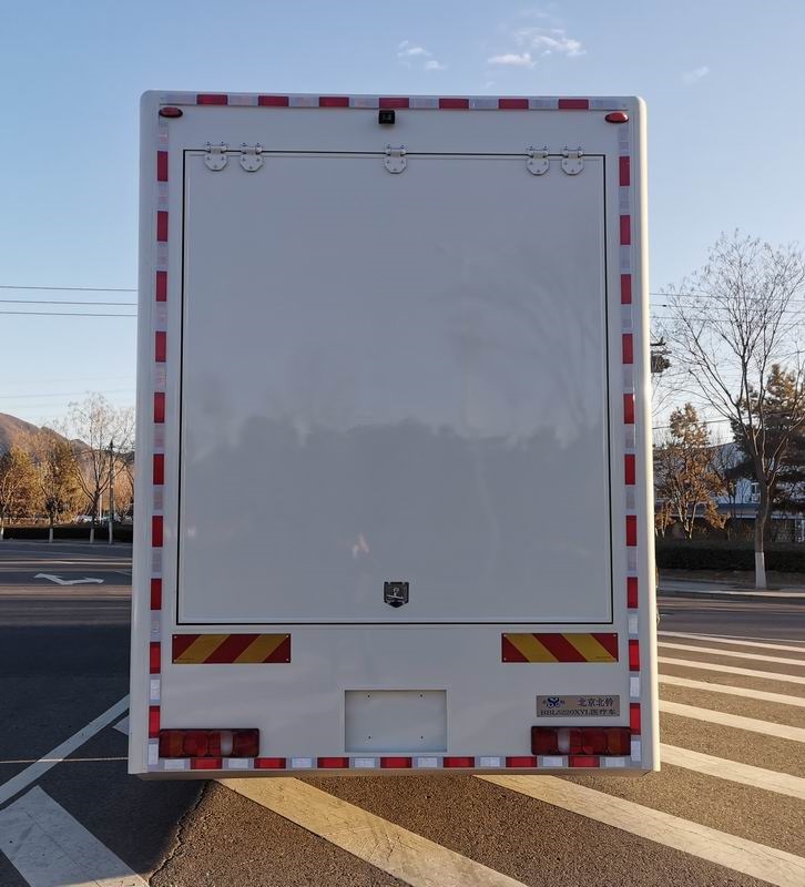 北鈴牌BBL5220XYL醫(yī)療車公告圖片