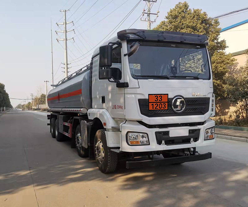 榮駿達(dá)牌HHX5320GYYSX6運(yùn)油車