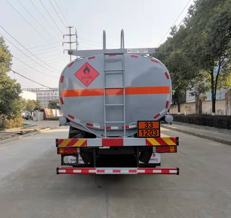 榮駿達(dá)牌HHX5320GYYSX6運(yùn)油車公告圖片