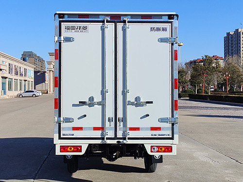 福田牌BJ5020XXY3JV5-12廂式運(yùn)輸車公告圖片