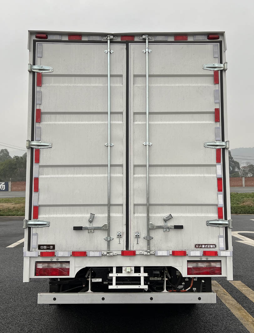 解放牌CA5045XXYP40L2FCEVA84燃料電池廂式運(yùn)輸車公告圖片