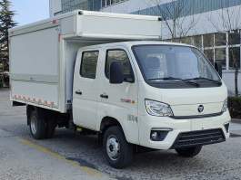 翼开启厢式车