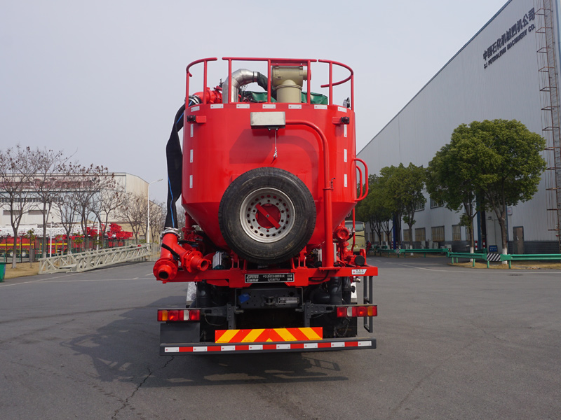 四機(jī)牌SJX5367TGJ固井車(chē)公告圖片