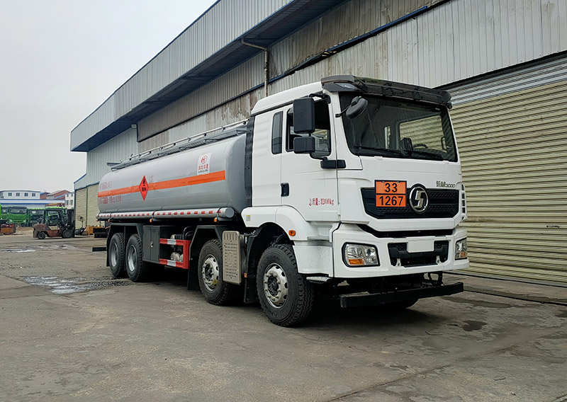 榮駿達(dá)牌HHX5323GRYSX6易燃液體罐式運(yùn)輸車