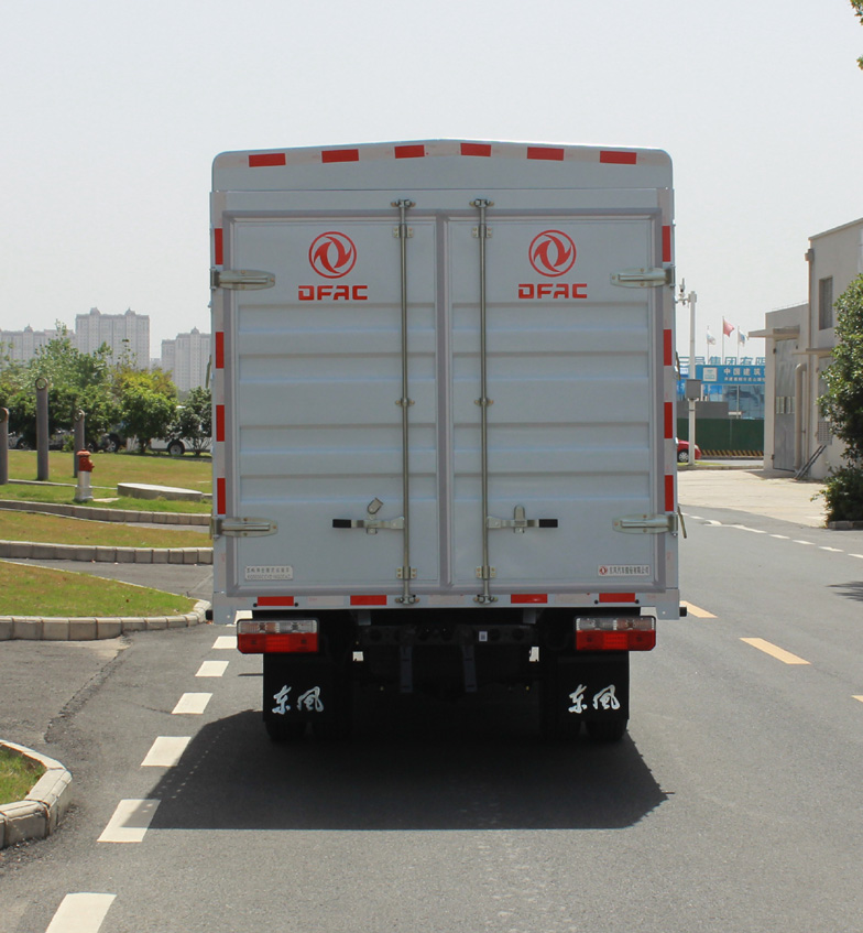 東風(fēng)牌EQ5030CCYD16QCCAC倉柵式運輸車公告圖片