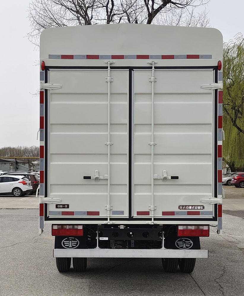 解放牌CA5042CCYP40L3BEVA84純電動倉柵式運輸車公告圖片