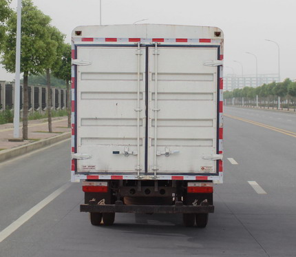 東風(fēng)牌EQ5032CCY3CQDFAC倉柵式運(yùn)輸車公告圖片