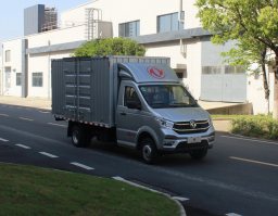 厢式运输车