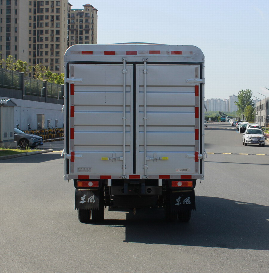 東風(fēng)牌EQ5032CCYD60Q7GAC倉(cāng)柵式運(yùn)輸車(chē)公告圖片