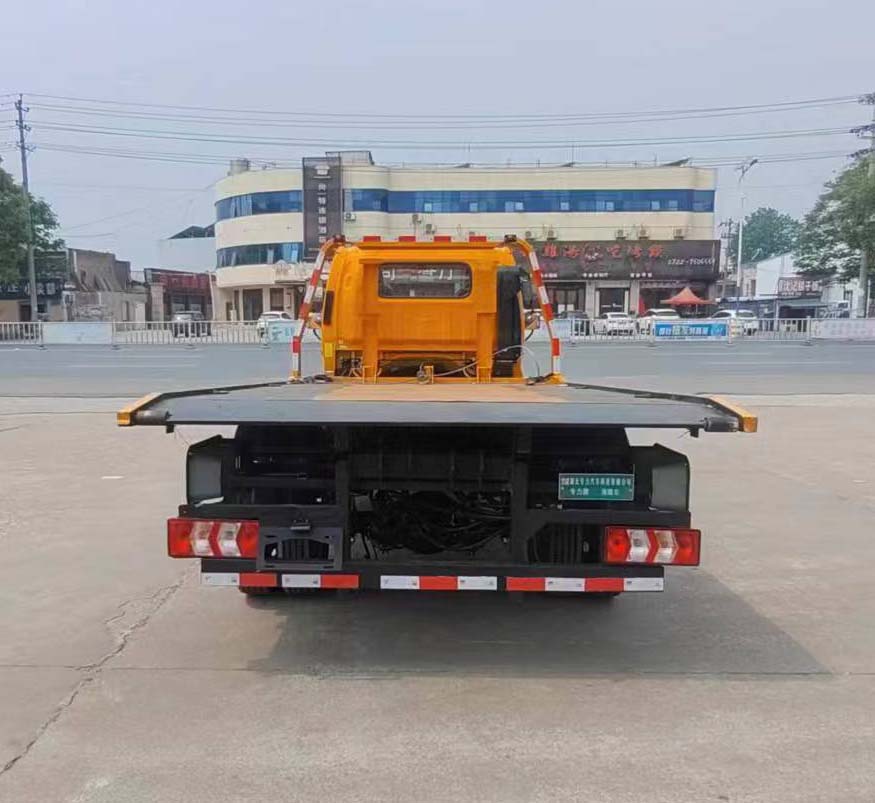 專力牌ZLC5043TQZH6清障車公告圖片