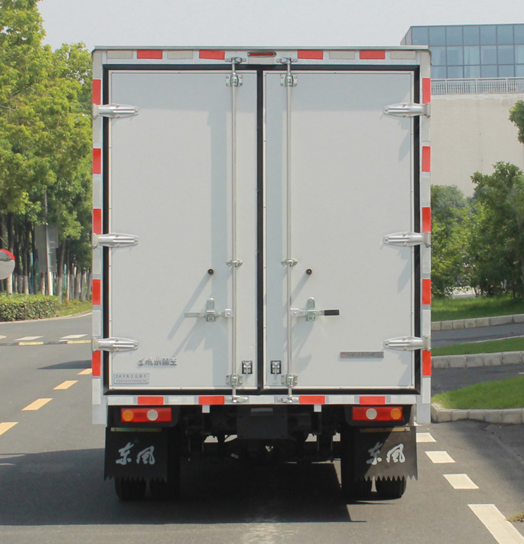 東風(fēng)牌EQ5034XXY60Q4CAC廂式運(yùn)輸車公告圖片