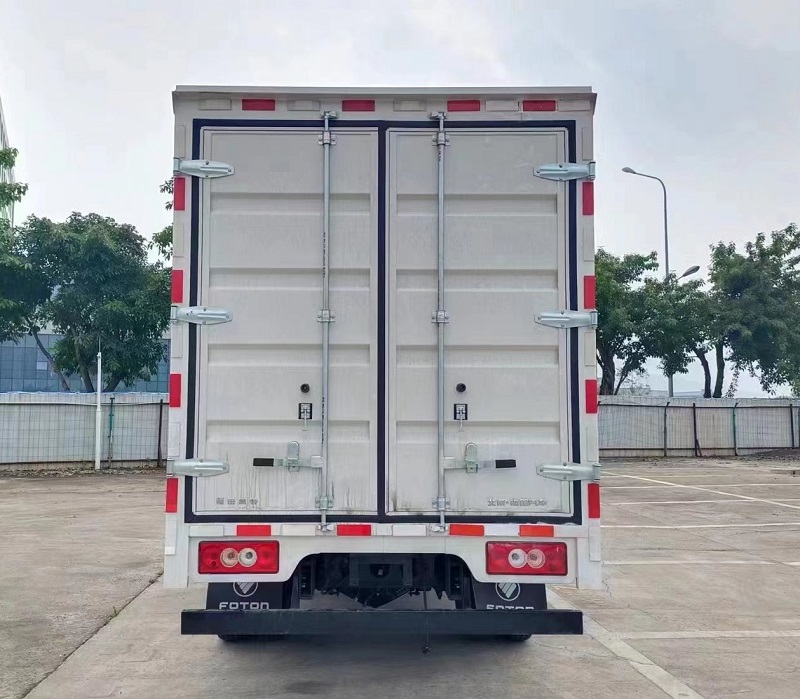 福田牌BJ5074XXYEJBA-AA1廂式運(yùn)輸車(chē)公告圖片