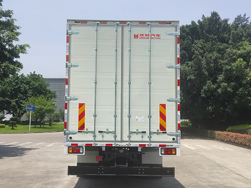 慶鈴牌(繁體)牌QL5180XXYBXRH廂式運(yùn)輸車公告圖片