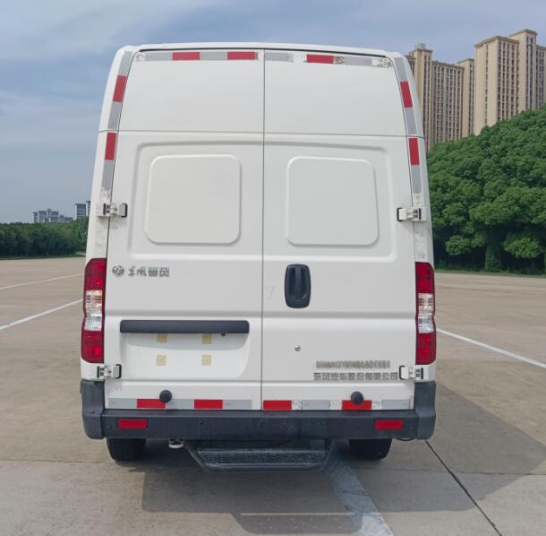 東風(fēng)牌DFA5040XXYBEV6純電動(dòng)廂式運(yùn)輸車公告圖片