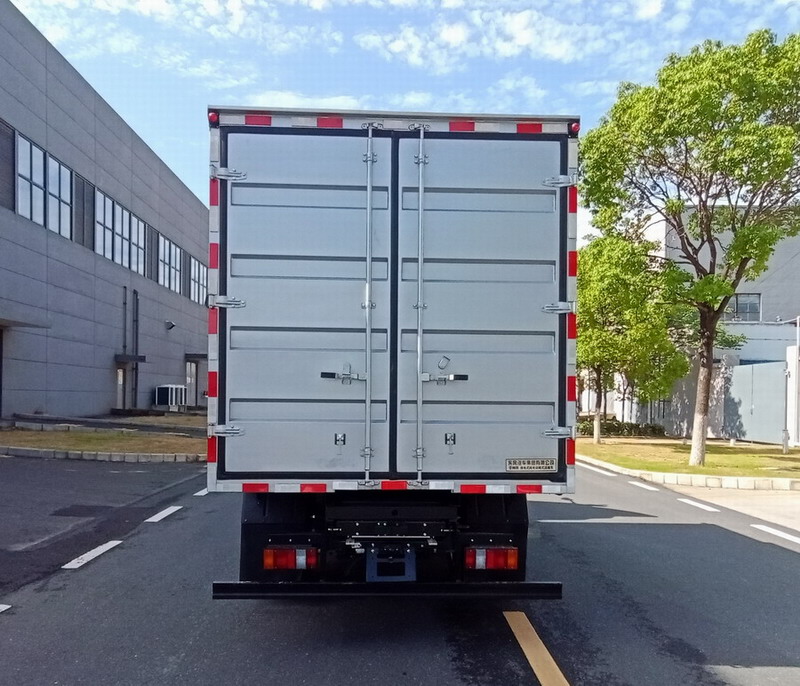 華神牌DFD5040XXYLBEV3換電式純電動(dòng)廂式運(yùn)輸車公告圖片