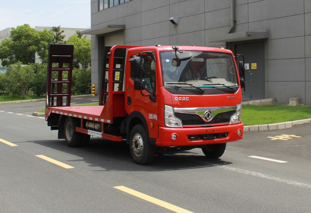 東風(fēng)牌EQ5041TPB5EDFAC平板運輸車