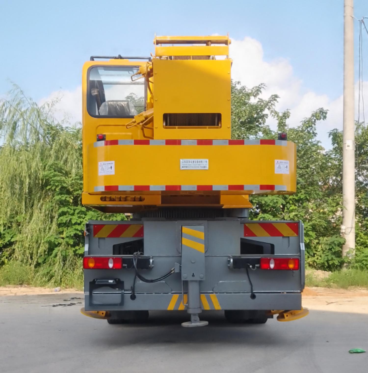 鑫國華牌XGZ5180JQZEQ6汽車起重機(jī)公告圖片