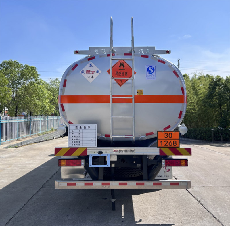 楚飛牌CLQ5320GRY6SX易燃液體罐式運(yùn)輸車公告圖片